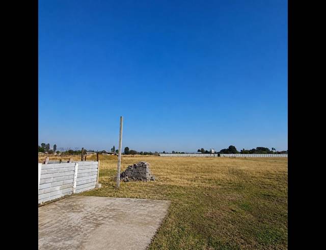 2.80HA SMALLHOLDING FOR SALE IN BOLTONWOLD